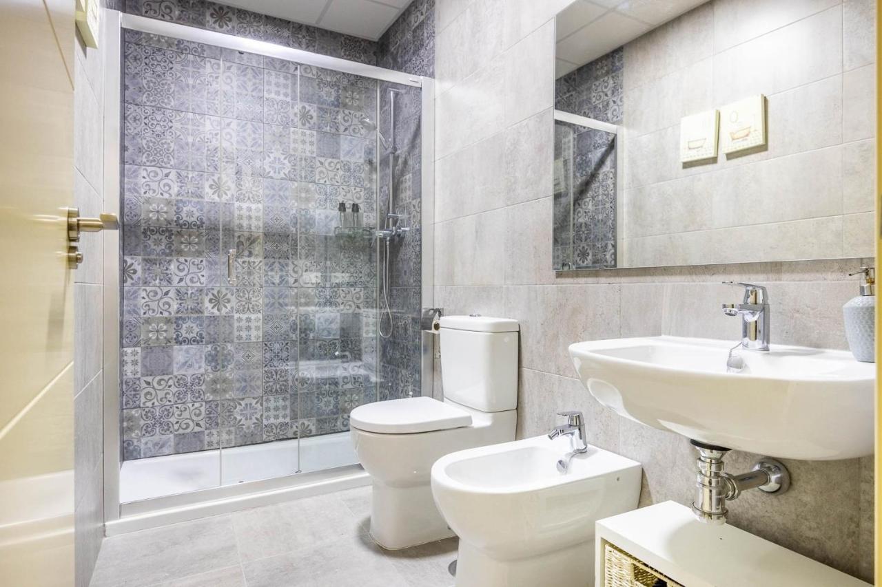 Apartamento Hercules - Vacacional Sevilla Εξωτερικό φωτογραφία